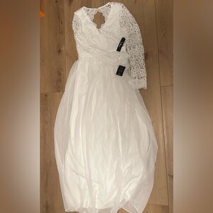 White lace open back LULUs dress